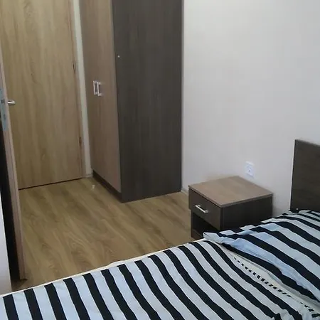 Toldi Panzio Es Etterem Kozarmisleny